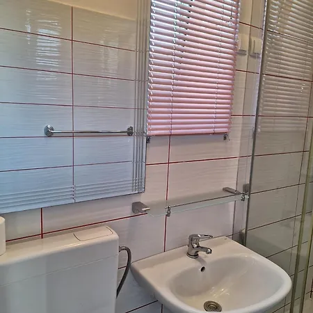 Apartment By The Sea Punat, Krk - 23310 Punat